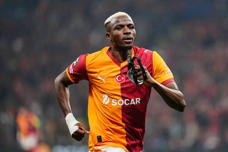 Galatasaray deny release clause in Osimhen’s contract Galatasaray president Durzan Özbek says Victor Osimhen’s contract has no release clause and insists the striker will stay at the club for many years.
