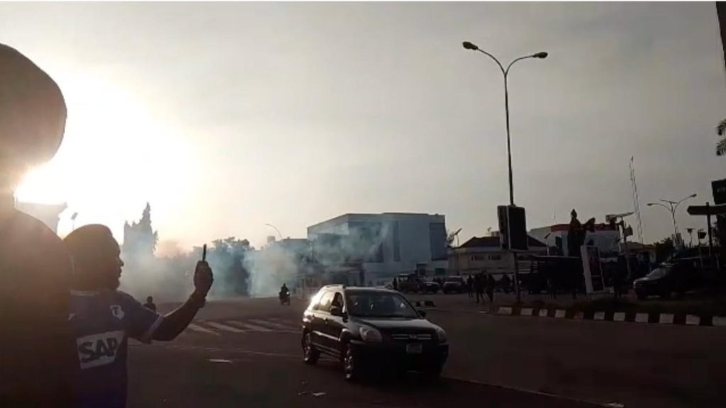 Security forces fire tear gas at #ReleaseNnamdiKanuNow protesters in Abuja Security forces fire tear gas at #ReleaseNnamdiKanuNow protesters in Abuja to disperse crowd demanding IPOB leader’s release.