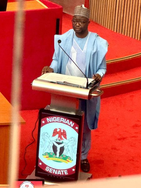 Minister Bernard Doro