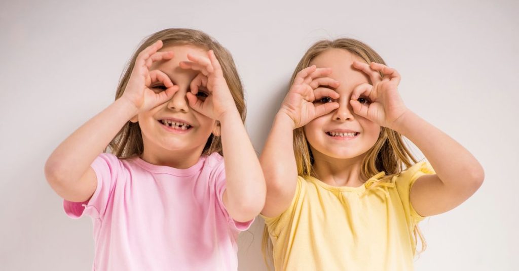 Child with autism and normal child.