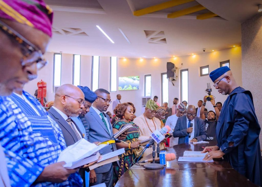 Lucky Orimisan swearing in new special advisers