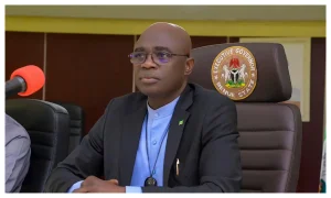 Governor Hyacinth Iormem Alia meeting with senior stakeholders in Benue, amid government denial of reports he intends to leave APC.