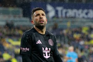 Alba credits Emery for career transformation Jordi Alba says Unai Emery transformed his career by moving him from winger to full-back at Valencia — a change he credits for his long, successful career.