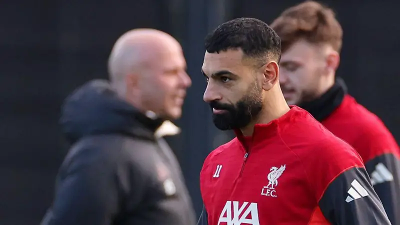 Salah dropped against Milan Salah dropped for Inter clash after explosive interview; Slot backs decision as Liverpool cool tensions. Egyptian trains but future under new boss uncertain.