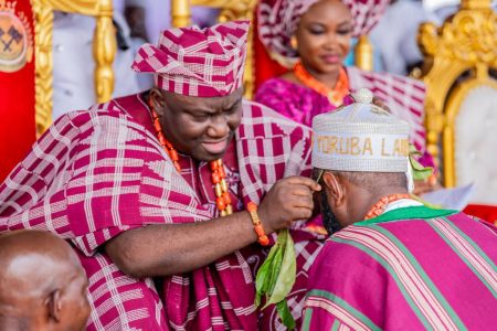 Seyi Tinubu Installed as Okanlomo of Yorubaland at Alaafin’s Palace