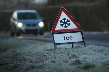 UK cold weather continues beyond boxing day Cold temperature
