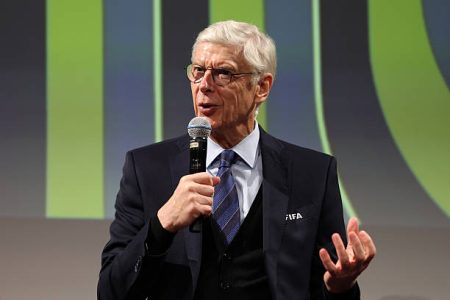 Wenger says France are “super favourites” for the 2026 World Cup, citing their depth of world-class attackers like Mbappé and Dembélé.