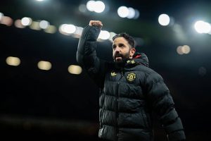 Ruben Amorim says Man Utd’s switch to a back four was about timing, not pressure, as injuries force adaptation and Bruno Fernandes remains sidelined but influential.