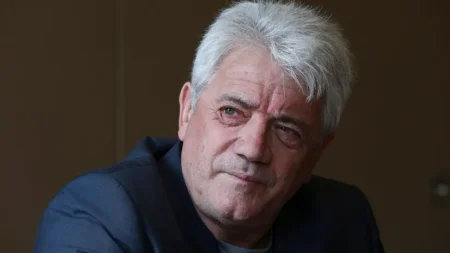 Former England striker and manager Kevin Keegan has been diagnosed with cancer, prompting an outpouring of support from clubs, fans, and former colleagues.