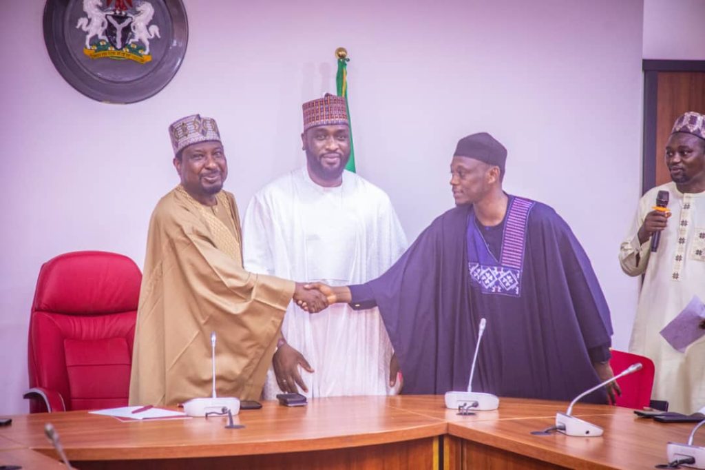 Atiku’s son, Abba Abubakar, defects to APC, backs Tinubu’s re-election bid Abba Abubakar being received by APC leaders at the National Assembly after defecting from the PDP.