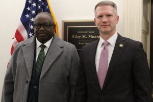 Riley Moore meets Plateau gov Mutfwang, pledges deeper Nigeria–US tie