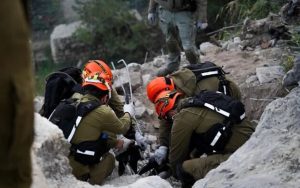 Explosion rocks Jerusalem’s old city Jerusalem's Old City was rocked by a series of loud explosions and Iranian missile warnings on Friday, leaving a trail of damage and