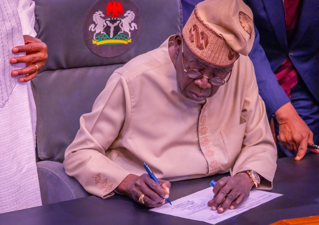President Bola Tinubu, FG pays ₦75,000 to 9.2 million Nigerians under new cash transfer programme
