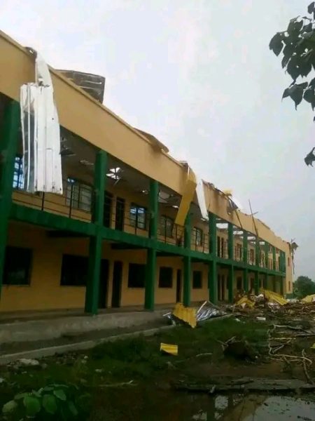 A heavy rainstorm has destroyed parts of newly completed school buildings at Nawarudeen Grammar School, Solu in Ifo, Ogun State, only a few months after the project was reportedly