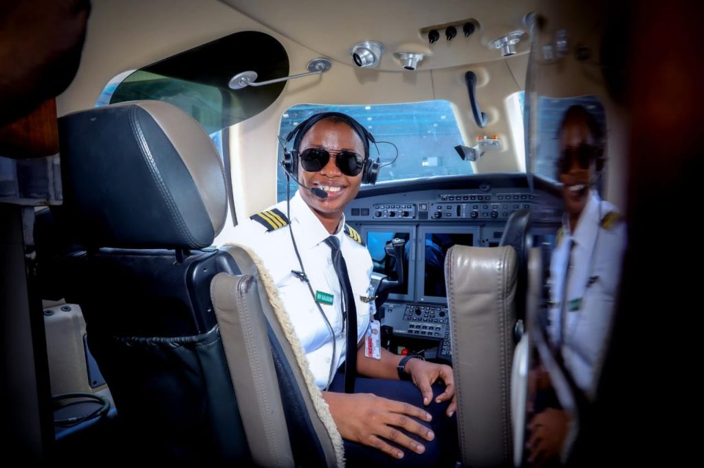 The Nigeria Customs Service (NCS) has recorded a major milestone as one of its officers, Nafisat Balogun, emerged the first female pilot within the agency after earning a commercial