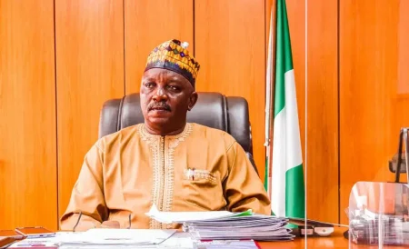 Former Power Minister Saleh Mamman appearing in court during proceedings related to an alleged N33.8 billion fraud case.