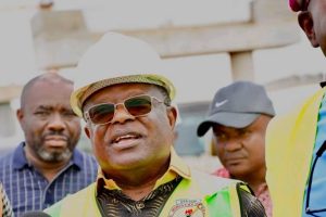 Umahi challenges Obedient Movement to compare Tinubu, Obi records Nigeria's Minister of Works, David Umahi, has challenged supporters of former Anambra State Governor Peter Obi to compare the records of Obi and President Bola Tinubu,