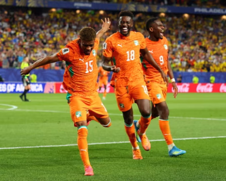 Ivory Coast beat Ecuador 1-0 in World Cup opener